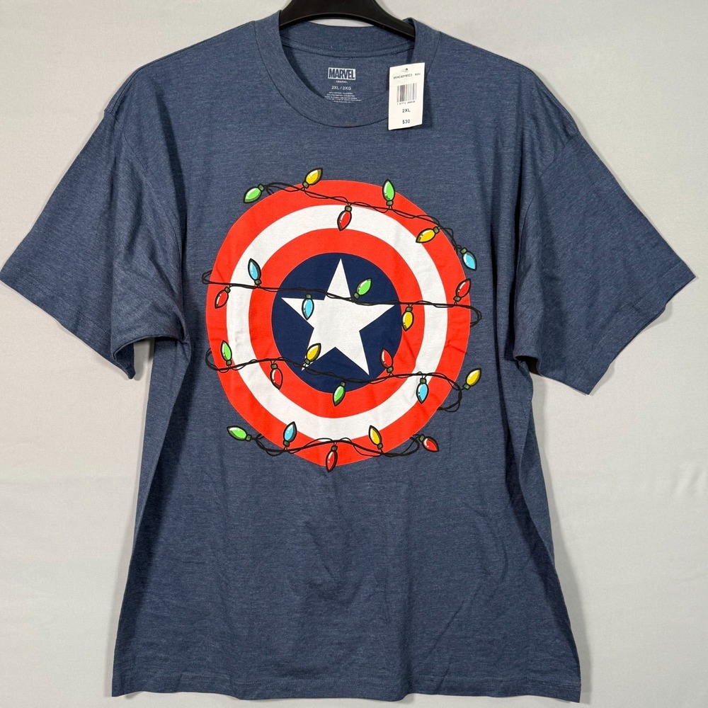 NWT Marvel 2XL Captain America Shield w/Christmas Lights‎ T-Shirt Navy